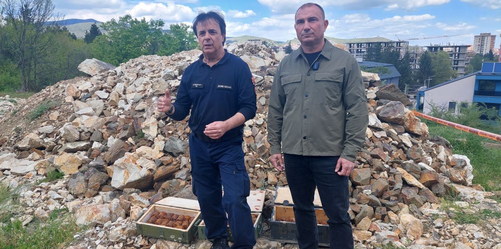 СИТЕ КОИ ИМААТ СЕРТИФИКАТ ЗА ПИРОТЕХНИЧАР НЕКА ДОЈДАТ НА РАЗГОВОР, ЌЕ СЕ НАЈДЕ РАБОТНО МЕСТО ОТИ ИМА САМО ДВАЈЦА, ПОВИКА АНГЕЛОВ