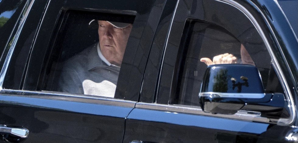 ТРАМП ЌЕ БИДЕ ГЛАВНА ЅВЕЗДА НА ПРОСЛАВАТА ЗА 250-ГОДИШНИНАТА НА САД ОТКАКО ПОВЕЌЕ УМЕТНИЦИ ГО ОТКАЖАА НАСТАПОТ ОТИ Е ПАРТИСКИ СОБИР ТРАМП ЌЕ БИДЕ ГЛАВНА ЅВЕЗДА НА ПРОСЛАВАТА ЗА 250-ГОДИШНИНАТА НА САД ОТКАКО ПОВЕЌЕ УМЕТНИЦИ ГО ОТКАЖАА НАСТАПОТ ОТИ Е ПАРТИСКИ СОБИР