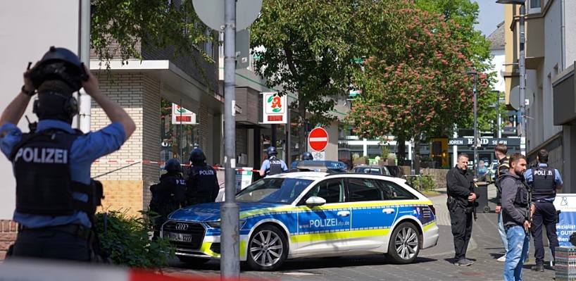 ПЕТМИНА УБИЕНИ ВО ПУКАЊЕ ВО СЕВЕРНА ГЕРМАНИЈА