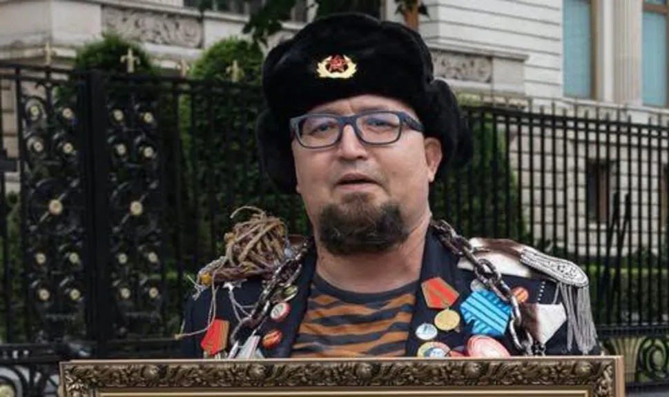 ВО ПОЛСКА УБИЕН РУСКИ КАРИКАТУРИСТ КОЈ ГИ ИСМЕВАШЕ ПУТИН И ЛУКАШЕНКО ВО ПОЛСКА УБИЕН РУСКИ КАРИКАТУРИСТ КОЈ ГИ ИСМЕВАШЕ ПУТИН И ЛУКАШЕНКО