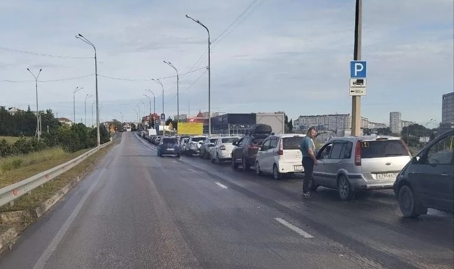 РУСИЈА РАЗМИСЛУВА ЗА ЗАБРАНА НА ИЗВОЗ НА ДИЗЕЛ И ЗА УВОЗ НА ГОРИВО ПОРАДИ УКРАИНСКИТЕ НАПАДИ РУСИЈА РАЗМИСЛУВА ЗА ЗАБРАНА НА ИЗВОЗ НА ДИЗЕЛ И ЗА УВОЗ НА ГОРИВО ПОРАДИ УКРАИНСКИТЕ НАПАДИ