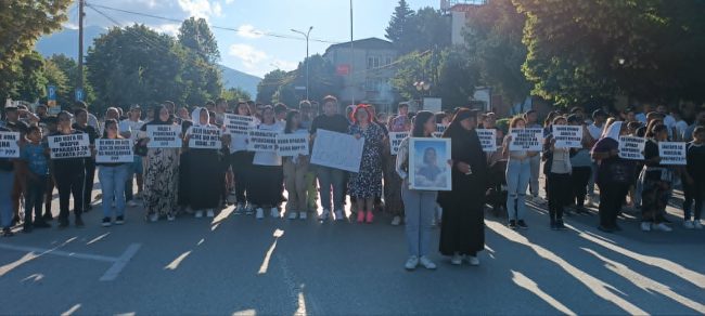 ДА СЕ ОХРАБРАТ ЖЕНИТЕ ДА ГО ПРИЈАВУВААТ СЕМЕЈНОТО НАСИЛСТВО,
