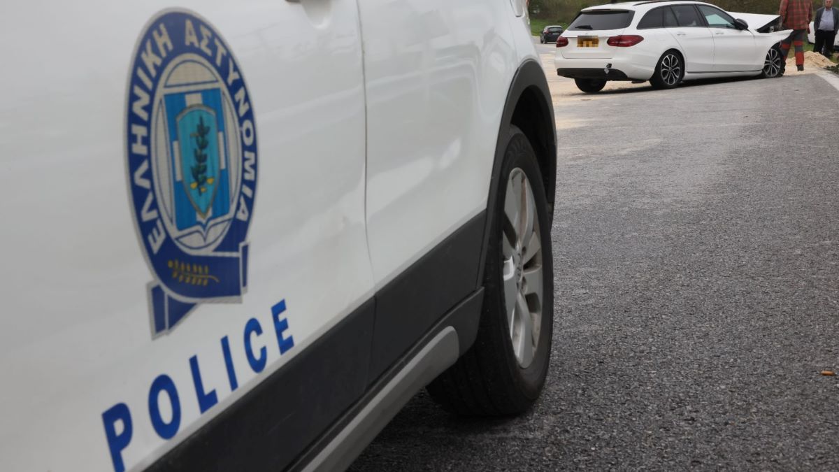 МАКЕДОНСКИ ДРЖАВЈАНИН УБИЛ ЖЕНА НА КРИТ И ЈА ЗАКОПАЛ НА НИВА МАКЕДОНСКИ ДРЖАВЈАНИН УБИЛ ЖЕНА НА КРИТ И ЈА ЗАКОПАЛ НА НИВА