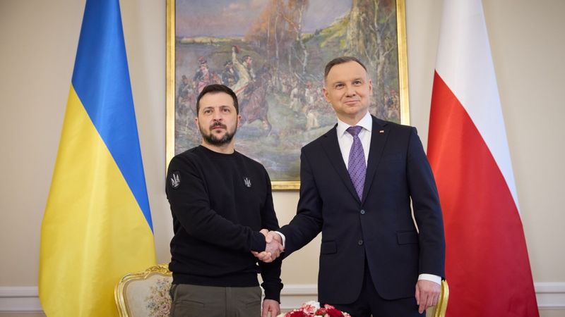 ПОЛСКА МУ ГО ОДЗЕДЕ НАЈВИСОКИОТ ДРЖАВЕН ОРДЕН НА ЗЕЛЕНСКИ ПОРАДИ ИСТОРИСКИ СПОР ОД ВТОРАТА СВЕТСКА ВОЈНА ПОЛСКА МУ ГО ОДЗЕДЕ НАЈВИСОКИОТ ДРЖАВЕН ОРДЕН НА ЗЕЛЕНСКИ ПОРАДИ ИСТОРИСКИ СПОР ОД ВТОРАТА СВЕТСКА ВОЈНА