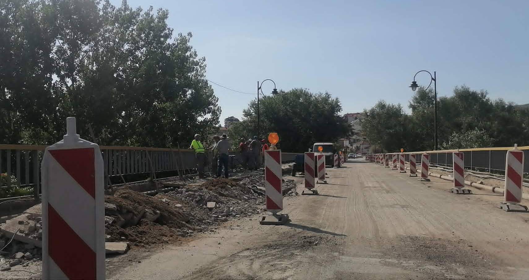 ПО 70 ГОДИНИ СЕ РЕКОНСТРУИРА НАЈДОЛГИОТ И НАЈВИСОК МОСТ НА БРЕГАЛНИЦА ВО ШТИП, СЕ НАЈАВУВА ИЗГРАДБА НА УШТЕ ДВА МОСТА ПО 70 ГОДИНИ СЕ РЕКОНСТРУИРА НАЈДОЛГИОТ И НАЈВИСОК МОСТ НА БРЕГАЛНИЦА ВО ШТИП, СЕ НАЈАВУВА ИЗГРАДБА НА УШТЕ ДВА МОСТА