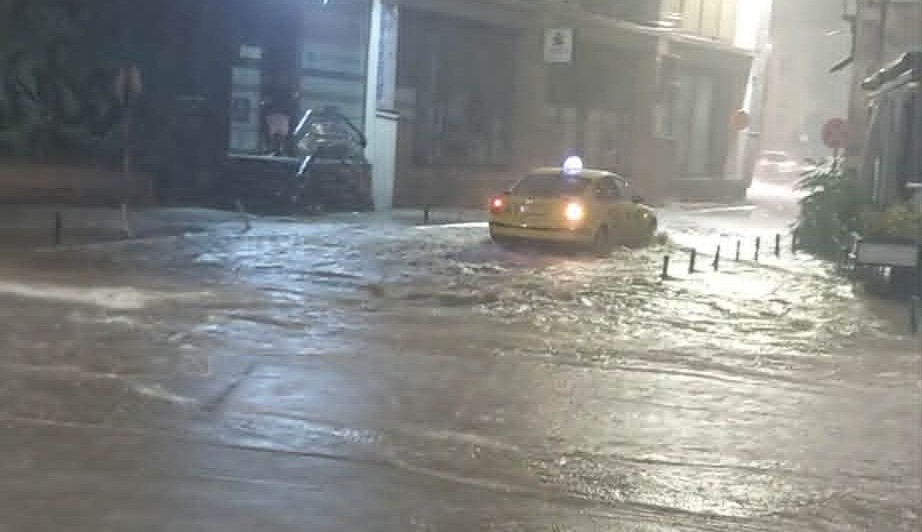 НЕВРЕМЕ ВО БИТОЛА, РЕКИ СЕ СЛЕВАА НИЗ УЛИЦИТЕ НЕВРЕМЕ ВО БИТОЛА, РЕКИ СЕ СЛЕВАА НИЗ УЛИЦИТЕ