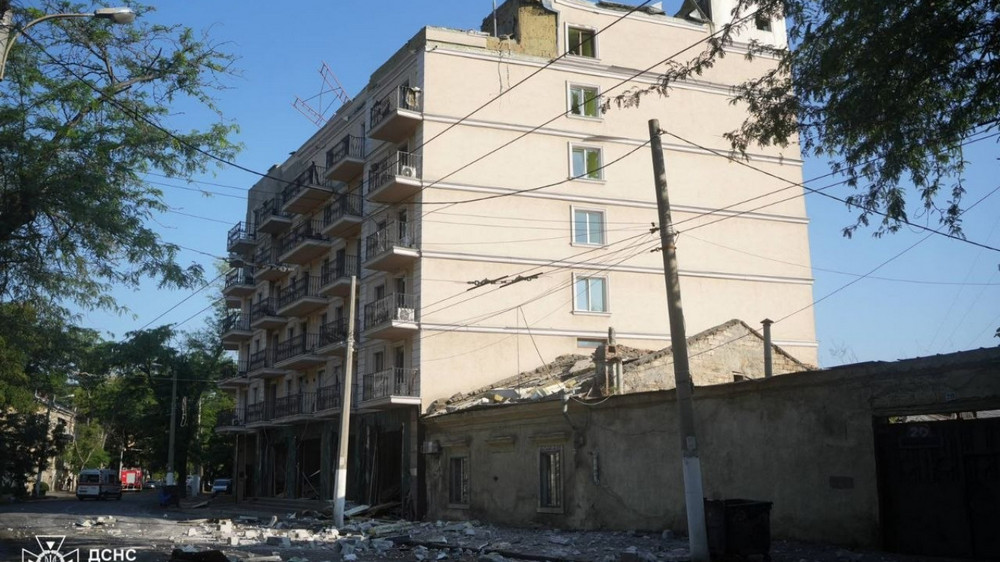 РУСИЈА ПЕТ ДЕНА ЈА НАПАЃА ОДЕСА, УКРАИНА ВОЗВРАЌА СО НАПАДИ НА ЦРНОТО МОРЕ