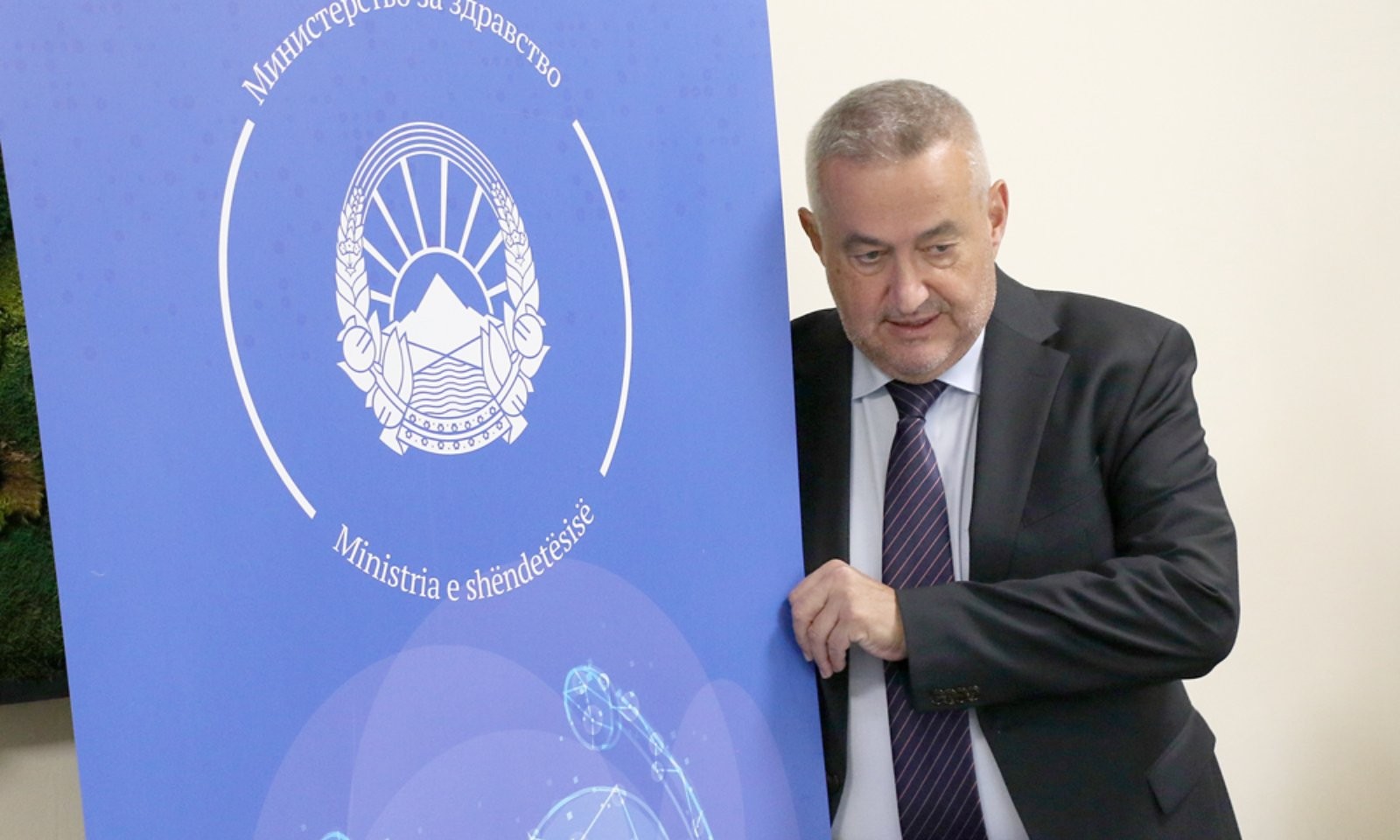 ЗГОЛЕМЕН БРОЈ НА ЗАРАЗНИ БОЛЕСТИ ПРЕНЕСЕНИ ОД КОМАРЦИ, КЛЕКОВСКИ АПЕЛИРА НА ВНИМАТЕЛНОСТ И ЛИЧНА ХИГИЕНА ПРИ ПАТУВАЊА ВО ЗАНЗИБАР И МАЛДИВИ