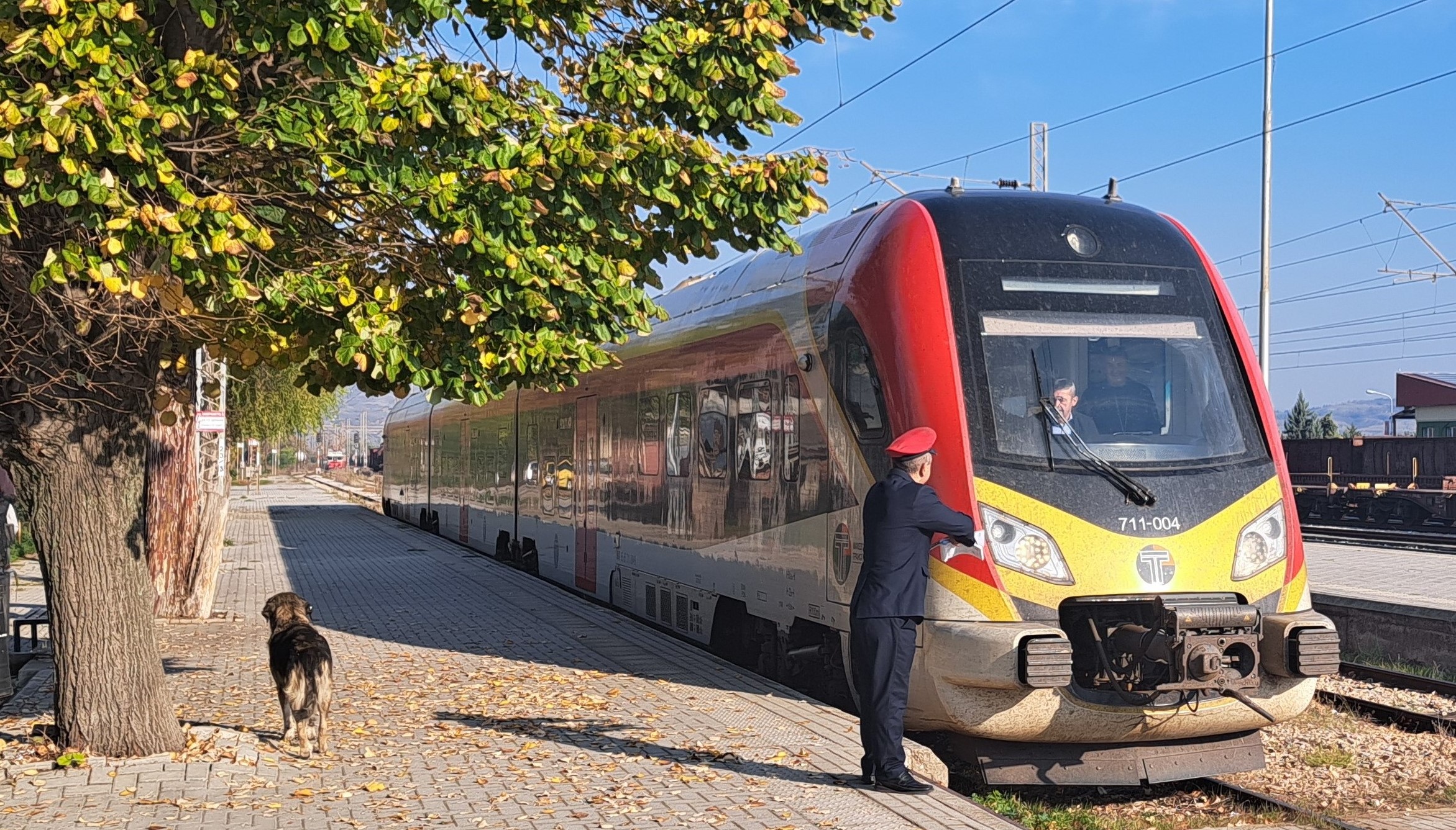 ПОВТОРНО ИМА ПАТНИЧКИ ВОЗ ДО ВЕЛЕС И ГЕВГЕЛИЈА, ДО БИТОЛА ЌЕ ВОЗИ ОТКАКО ЌЕ ЗАВРШИ РЕКОНСТРУКЦИЈАТА НА МОСТОТ КАЈ ЛОЗНАНИ ПОВТОРНО ИМА ПАТНИЧКИ ВОЗ ДО ВЕЛЕС И ГЕВГЕЛИЈА, ДО БИТОЛА ЌЕ ВОЗИ ОТКАКО ЌЕ ЗАВРШИ РЕКОНСТРУКЦИЈАТА НА МОСТОТ КАЈ ЛОЗНАНИ