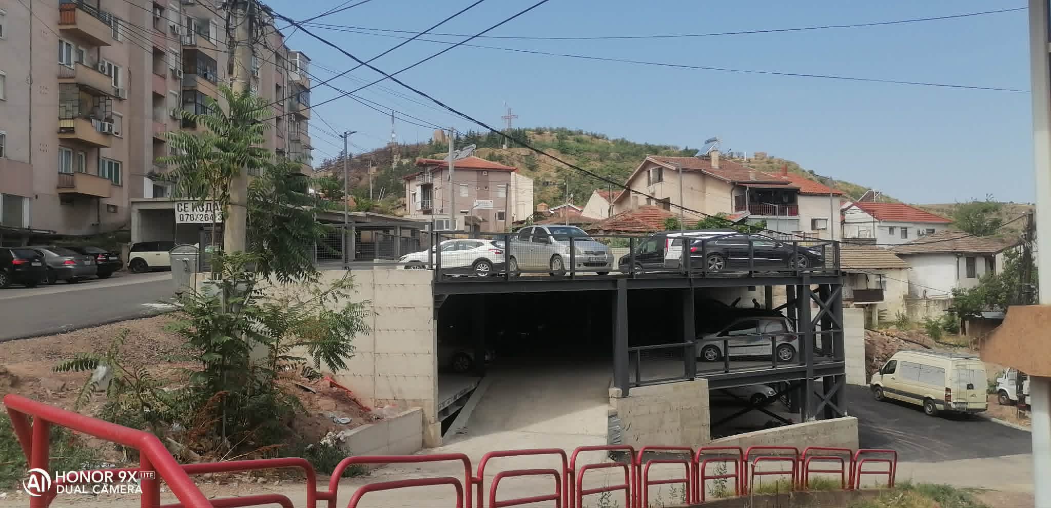 ЗАВРШИ ИЗГРАДБАТА НА МОНТАЖНАТА КАТНА ГАРАЖА КАЈ ЗГРАДАТА „ПРОМАЈА“ ВО ШТИП, ИМА КАПАЦИТЕТ ЗА 50 КОЛИ ЗАВРШИ ИЗГРАДБАТА НА МОНТАЖНАТА КАТНА ГАРАЖА КАЈ ЗГРАДАТА „ПРОМАЈА“ ВО ШТИП, ИМА КАПАЦИТЕТ ЗА 50 КОЛИ