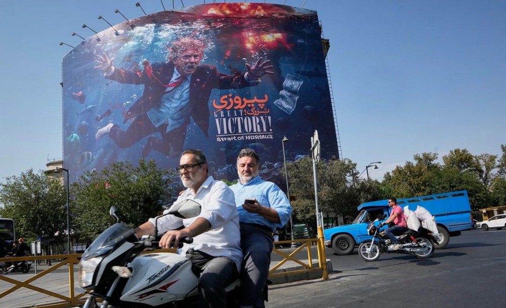 „МАЛАТА ЕКСКУРЗИЈА“ НА ТРАМП ВО ИРАН СЕ ОДОЛЖИ НА ШЕСТ МЕСЕЦИ И НЕ ГО ПРОМЕНИ БЛИСКИОТ ИСТОК КАКО ШТО ОЧЕКУВАШЕ „МАЛАТА ЕКСКУРЗИЈА“ НА ТРАМП ВО ИРАН СЕ ОДОЛЖИ НА ШЕСТ МЕСЕЦИ И НЕ ГО ПРОМЕНИ БЛИСКИОТ ИСТОК КАКО ШТО ОЧЕКУВАШЕ