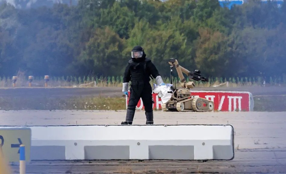 ГЕРМАНИЈА ЈА ОБВИНИ РУСИЈА ЗА НАПАДОТ СО ДРОН НА АЕРОДРОМОТ ВО ЛАЈПЦИГ ГЕРМАНИЈА ЈА ОБВИНИ РУСИЈА ЗА НАПАДОТ СО ДРОН НА АЕРОДРОМОТ ВО ЛАЈПЦИГ