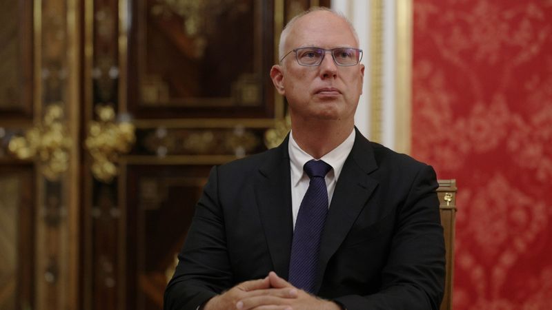 СОВЕТНИК НА ПУТИН Ѝ ПОНУДИ ЕКОНОМСКА СОРАБОТКА НА КРАЈНОДЕСНИЧАРСКАТА АФД ПРЕД УТРЕШНИТЕ ПОКРАИНСКИ ИЗБОРИ ВО ГЕРМАНИЈА