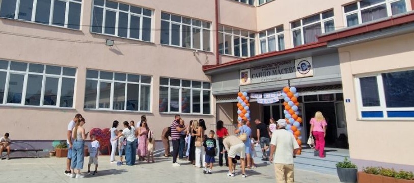 ОПШТИНА СТРУМИЦА ЌЕ ГРАДИ НОВО ОСНОВНО УЧИЛИШТЕ ВО КАРПОШ ПОРАДИ ШИРЕЊЕТО НА НАСЕЛБАТА СО СТАНБЕНИ КОМПЛЕКСИ ОПШТИНА СТРУМИЦА ЌЕ ГРАДИ НОВО ОСНОВНО УЧИЛИШТЕ ВО КАРПОШ ПОРАДИ ШИРЕЊЕТО НА НАСЕЛБАТА СО СТАНБЕНИ КОМПЛЕКСИ