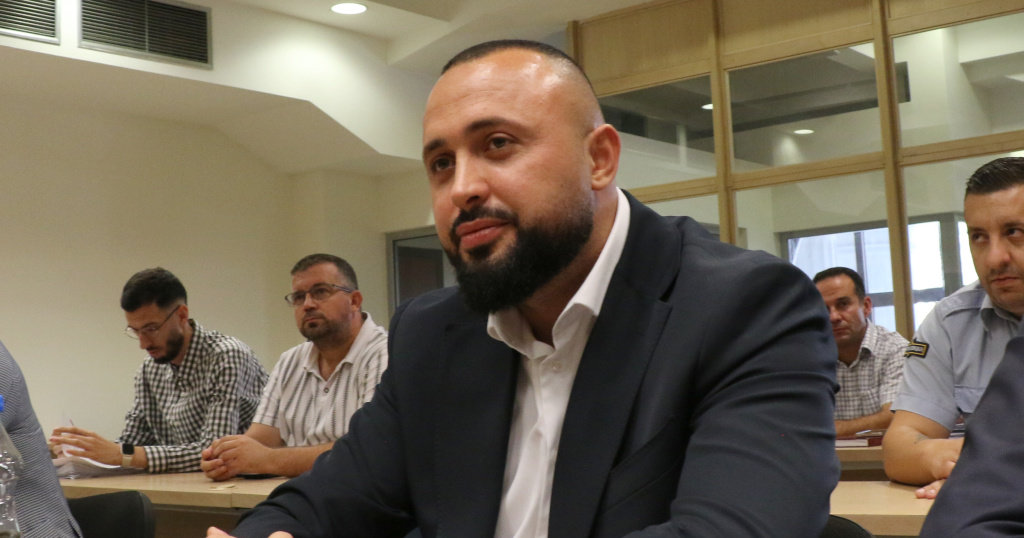 АДВОКАТОТ ЈОРДАН АПОСТОЛСКИ ЈА СПОРИ ПРИЧИНАТА ЗА КРИВИЧНО ГОНЕЊЕ ВО „ДРЖАВНА ЛОТАРИЈА“ ЗА ПРОНЕВЕРА ОД 10 МИЛИОНИ ЕВРА, ВЕЛИ ДЕКА ЗАКОНОТ ДАВА ТАА ДА ОРГАНИЗИРА ЕЛЕКТРОНСКИ ИГРИ НА СРЕЌА АДВОКАТОТ ЈОРДАН АПОСТОЛСКИ ЈА СПОРИ ПРИЧИНАТА ЗА КРИВИЧНО ГОНЕЊЕ ВО „ДРЖАВНА ЛОТАРИЈА“ ЗА ПРОНЕВЕРА ОД 10 МИЛИОНИ ЕВРА, ВЕЛИ ДЕКА ЗАКОНОТ ДАВА ТАА ДА ОРГАНИЗИРА ЕЛЕКТРОНСКИ ИГРИ НА СРЕЌА