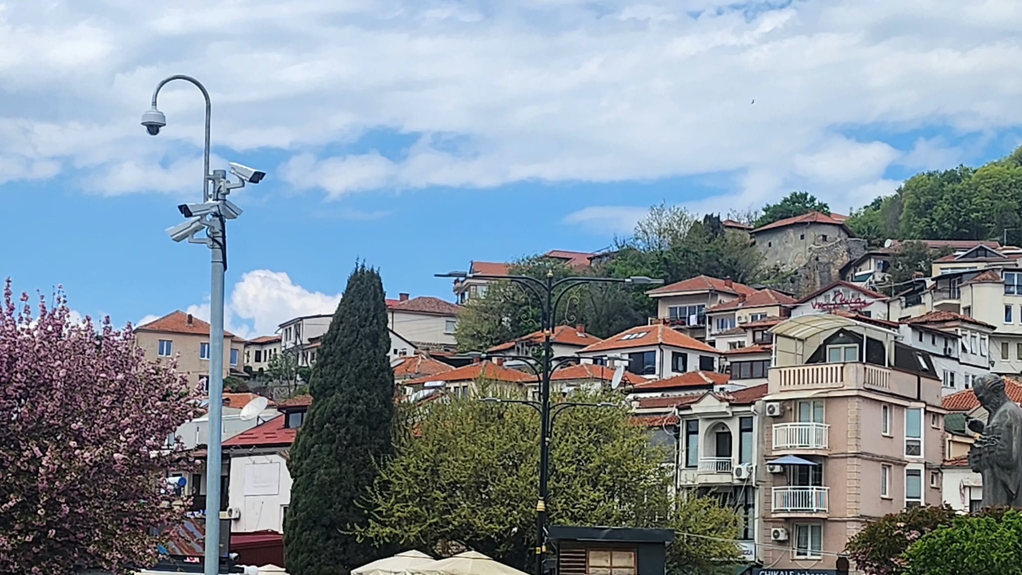 ЗА ДВА ДЕНА РЕГИСТРИРАНИ 296 СООБРАЌАЈНИ ПРЕКРШОЦИ ВО ОХРИД, СТРУГА, КИЧЕВО И ДЕБАР СО „БЕЗБЕДЕН ГРАД“ ЗА ДВА ДЕНА РЕГИСТРИРАНИ 296 СООБРАЌАЈНИ ПРЕКРШОЦИ ВО ОХРИД, СТРУГА, КИЧЕВО И ДЕБАР СО „БЕЗБЕДЕН ГРАД“