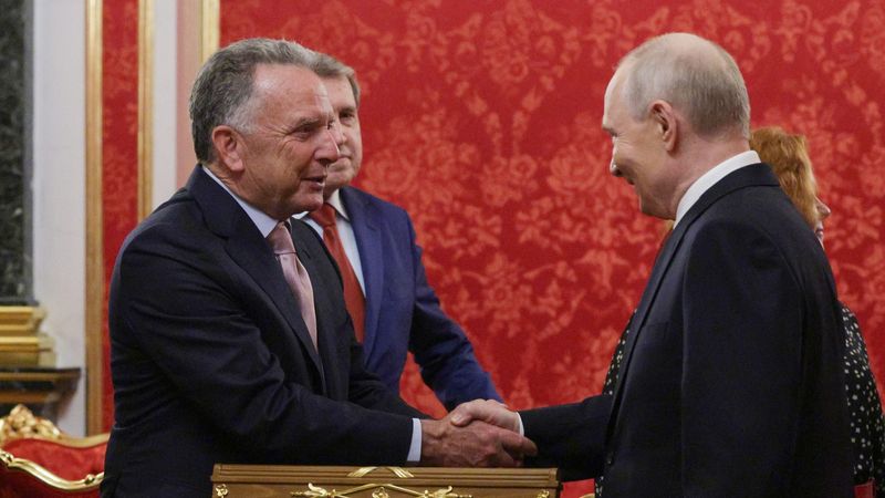 ВИТКОФ ГО ЗАМОЛИ ПУТИН ДА РАЗМИСЛИ ЗА ПРОДОЛЖУВАЊЕ НА ПРЕГОВОРИТЕ СО УКРАИНА, ТОЈ СЕ ПОНУДИ ДА МУ ПОМОГНЕ НА ТРАМП ОКОЛУ ИРАН ВИТКОФ ГО ЗАМОЛИ ПУТИН ДА РАЗМИСЛИ ЗА ПРОДОЛЖУВАЊЕ НА ПРЕГОВОРИТЕ СО УКРАИНА, ТОЈ СЕ ПОНУДИ ДА МУ ПОМОГНЕ НА ТРАМП ОКОЛУ ИРАН